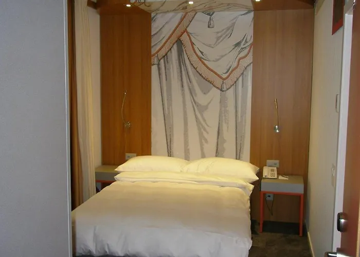 酒店 Carcani By Ketty & Tommy 3*