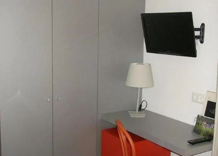 Carcani By Ketty & Tommy 酒店 3*