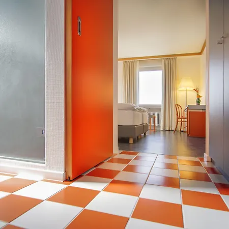 Otel Carcani By Ketty & Tommy